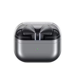 Galaxy Buds 3 Pro case closed